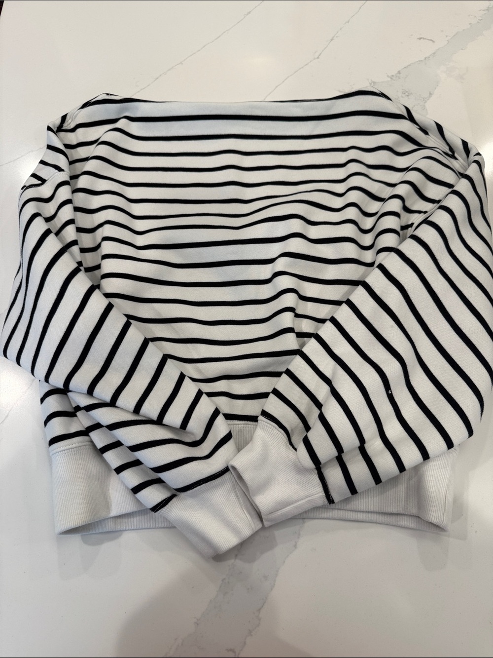 Abercrombie & Fitch White and Black Striped Sweatshirt